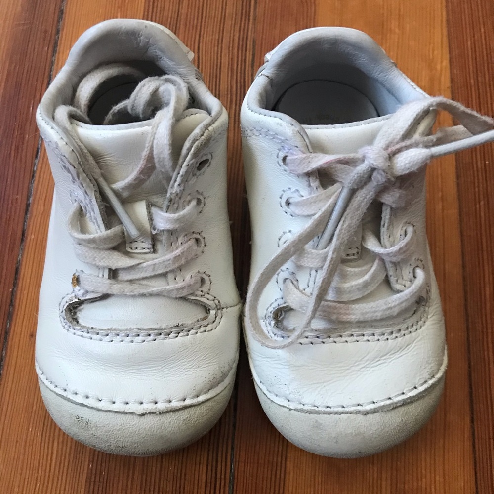 Stride Rite Freddie sneaker